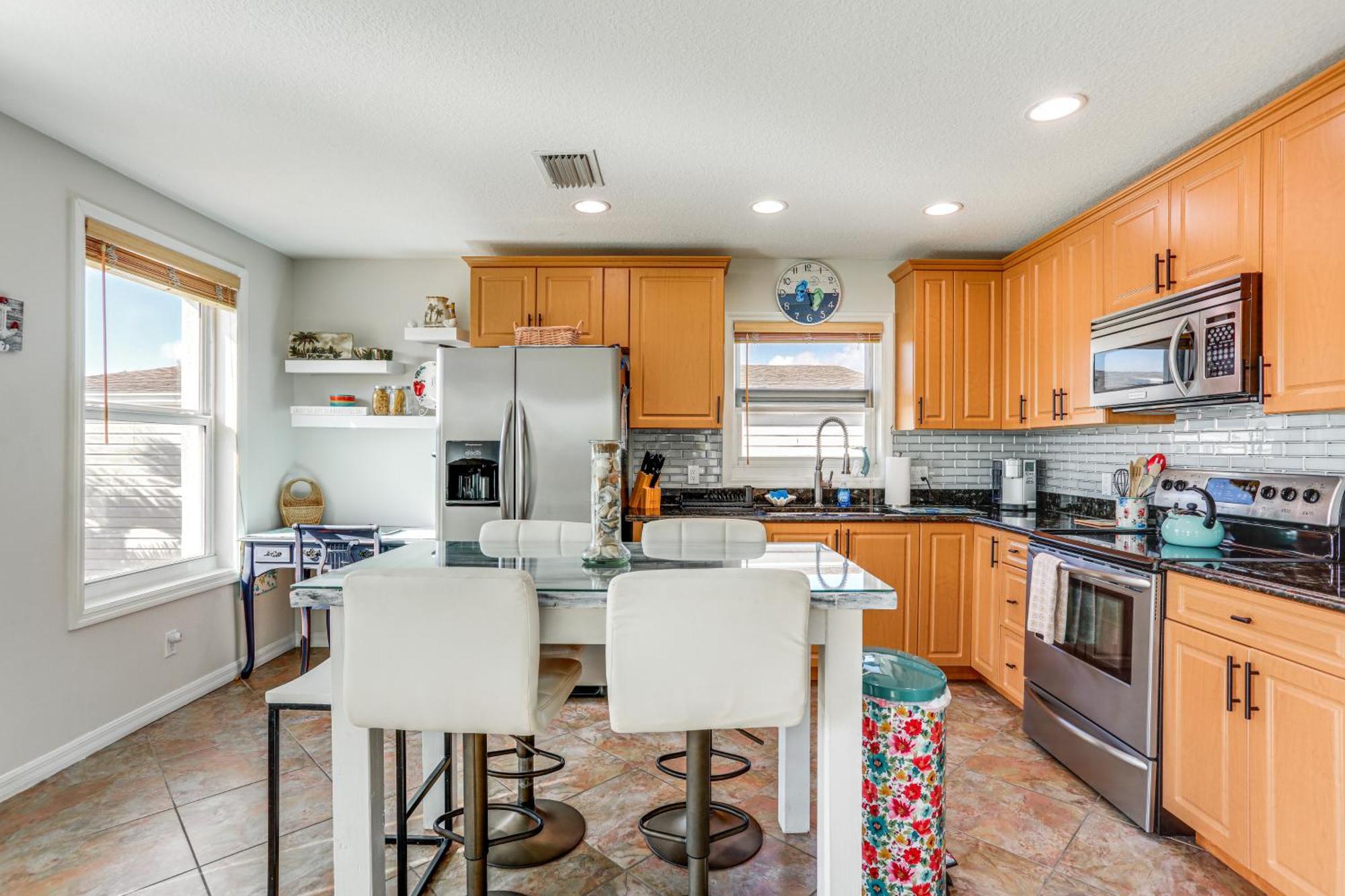 South Hutchinson Island Cottage With Beach Access! Jensen Beach Exterior photo