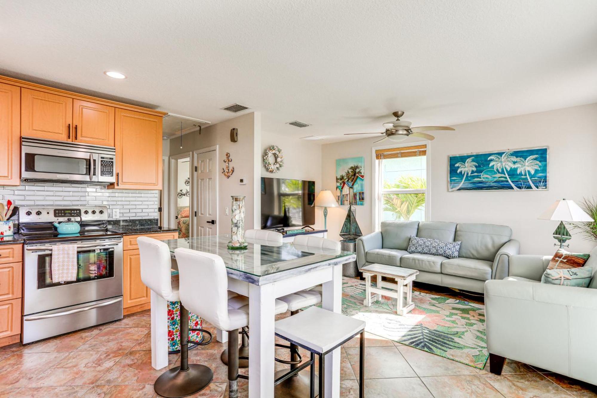 South Hutchinson Island Cottage With Beach Access! Jensen Beach Exterior photo