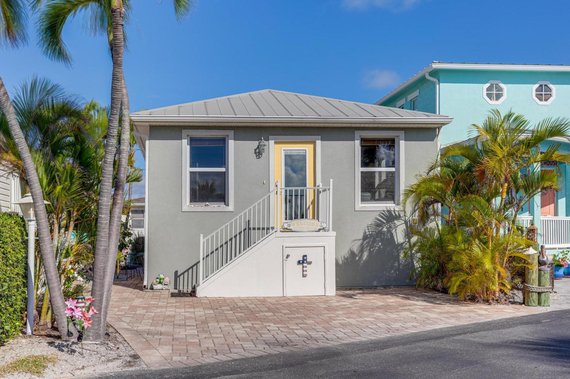South Hutchinson Island Cottage With Beach Access! Jensen Beach Exterior photo